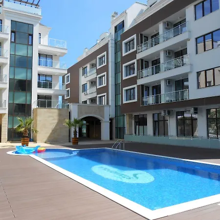 Stamopolu Lux-building B Apartamento *